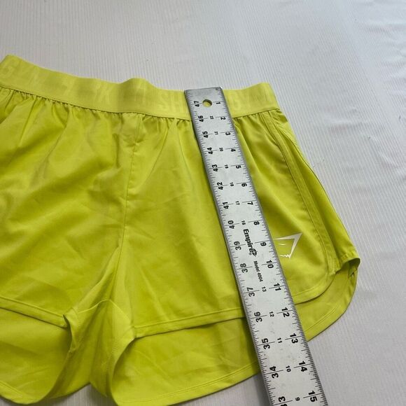 Gymshark Women’s Bright Yellow Training Loose Fit Shorts Size Medium - Picture 3 of 9